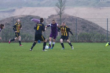 Bild 329 - B-Juniorinnen FSC Kaltenkirchen - SV Frisia 03 Risum-Lindholm : Ergebnis: 0:5